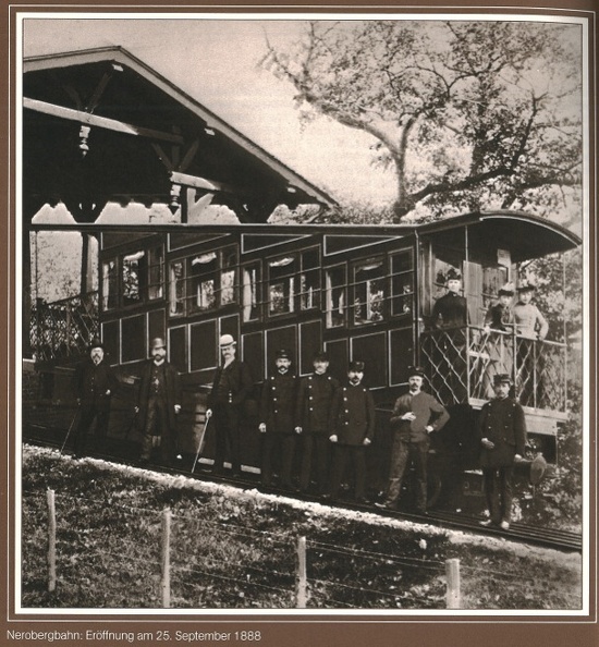 WiesbadenNerobergbahn.jpg
