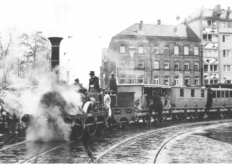 Freiheit 1962 -Adler-Zug vom Plaerrer zum Hauptbahnhof Fuerth am 7.12.